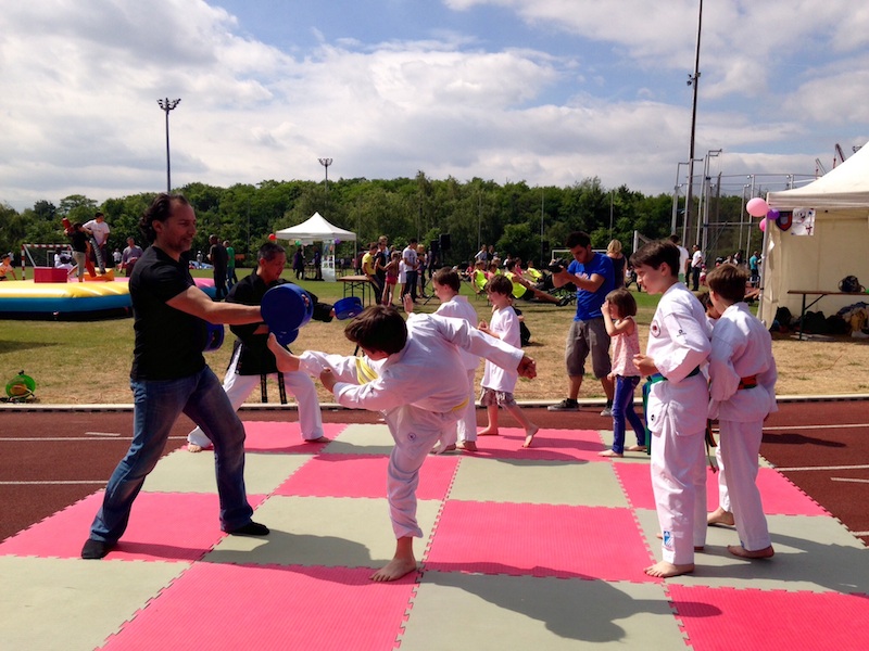 Karate Club de Saint Maur - fête des sports de Joinville