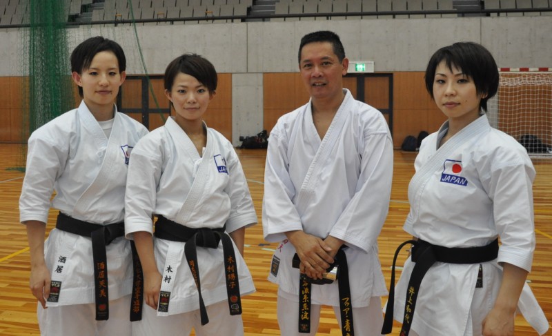 Karate club de Saint Maur - tenue Karaté Gi